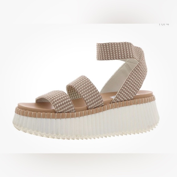 Steve Madden shelle Beige Platform Sandals sz 7 $89 - Picture 1 of 6